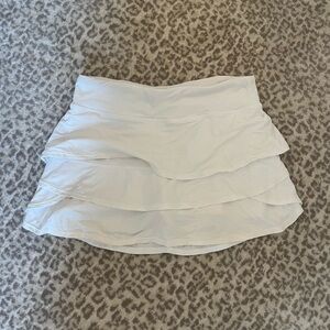 ATHLETA GIRL TENNIS SKIRT!! SIZE KIDS 8/10!! GREAT CONDITION